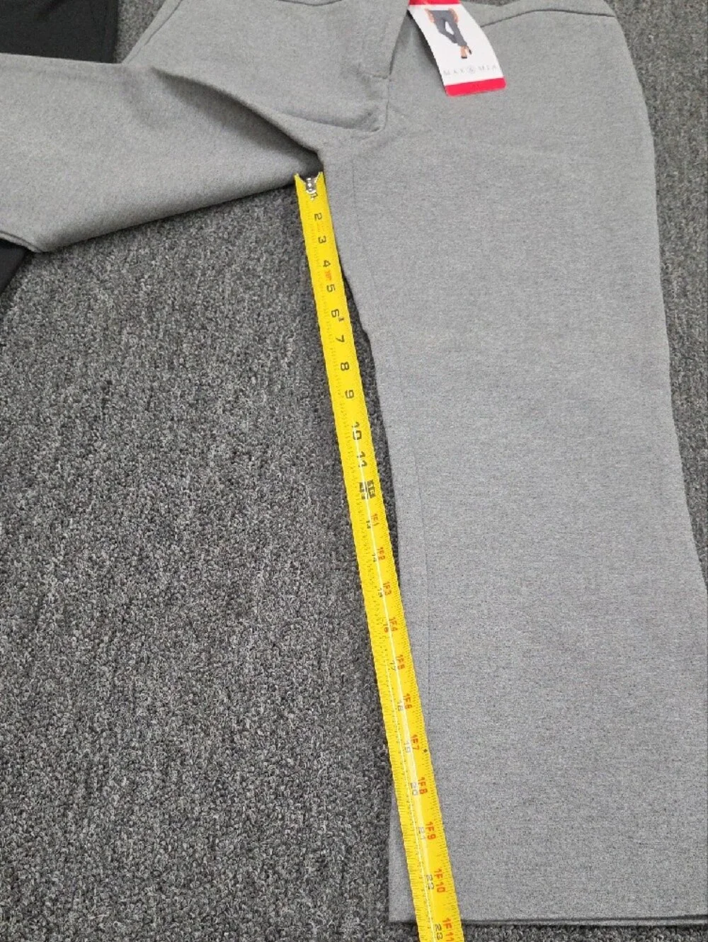 (#4C) Women's Stretch Flare Capris - Black & Gray -- 2 Pair